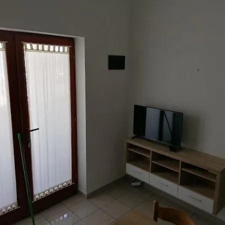 شقة Apt Mari - Close To Sea & Parking زاتون