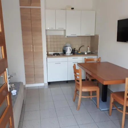 Apt Mari - Close To Sea & Parking * زاتون